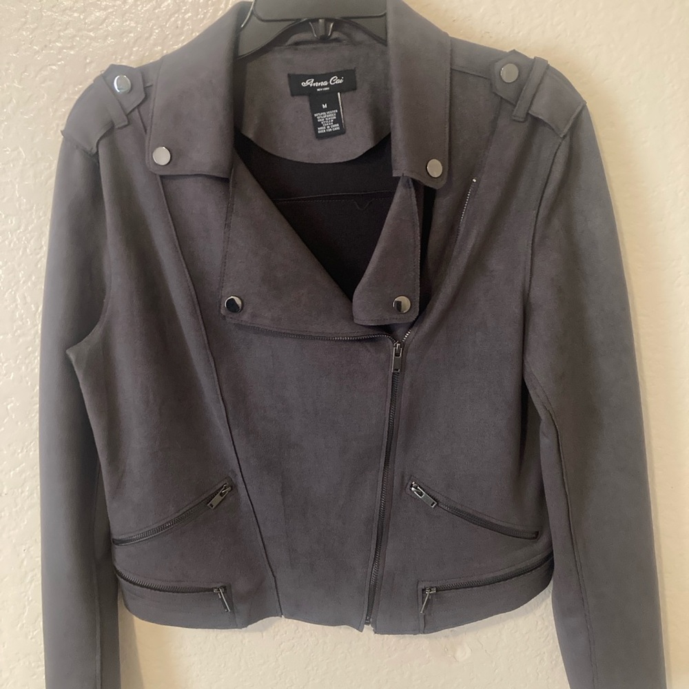 Gray Blazer with Asymmetrical Zipper and Structured Collar